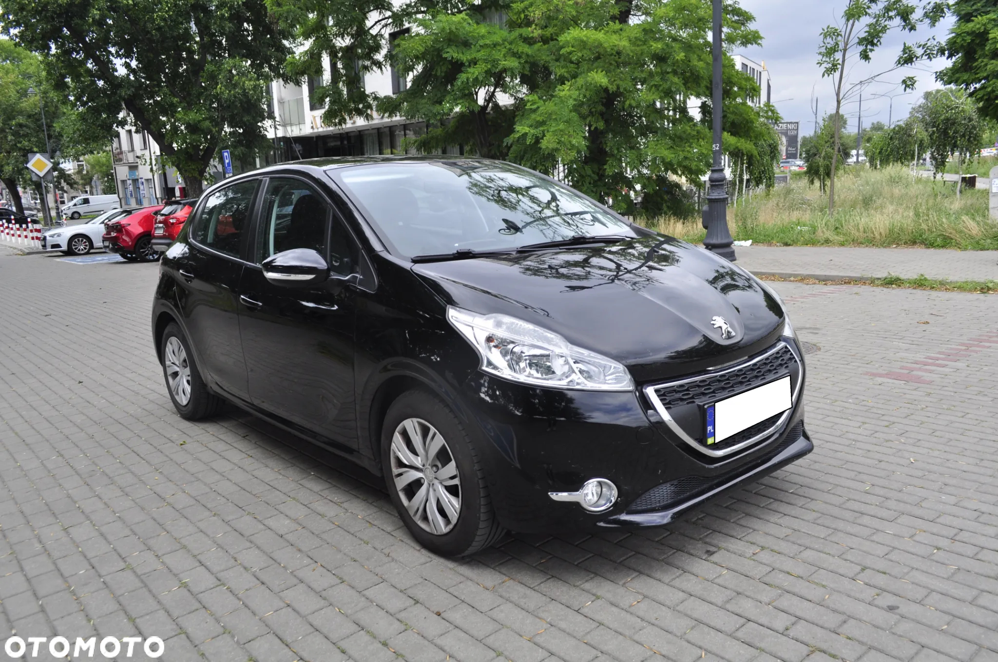 Peugeot 208 - 3