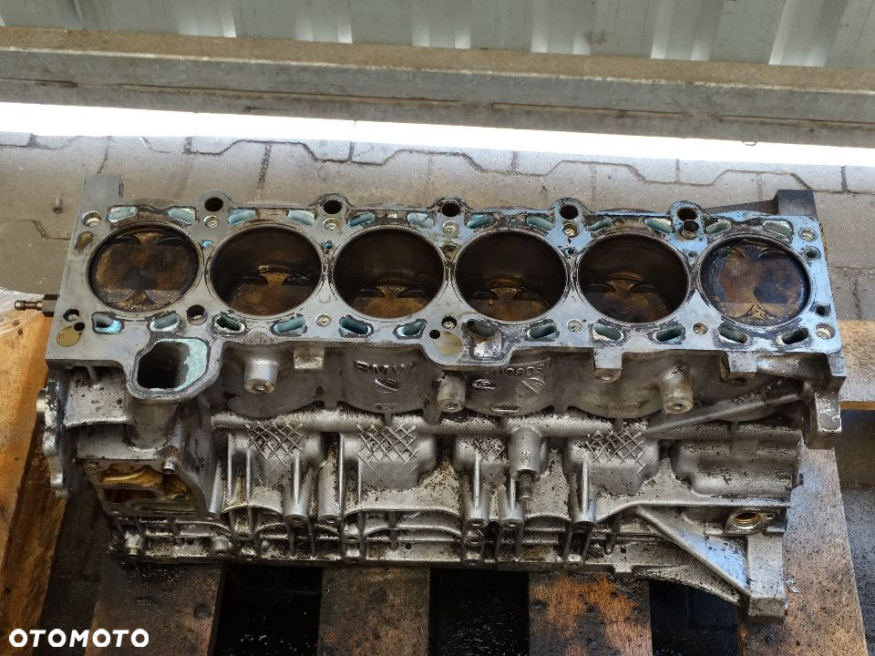 BMW E46 320i E60 520i Silnik Blok Wał Tłoki 226S1 7502903 - 2