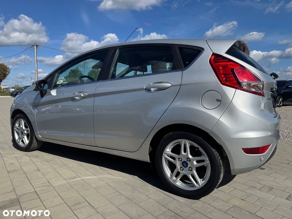 Ford Fiesta 1.0 EcoBoost S&S TITANIUM - 7