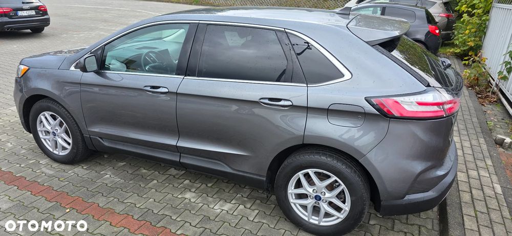 Ford Edge - 19