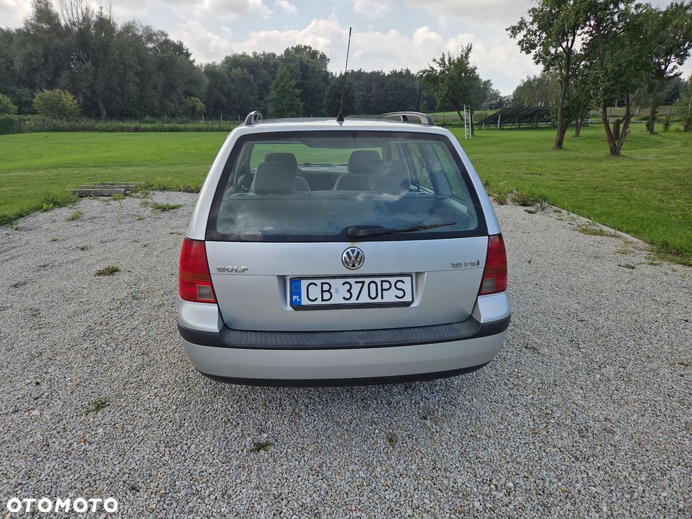 Volkswagen Golf Variant - 4