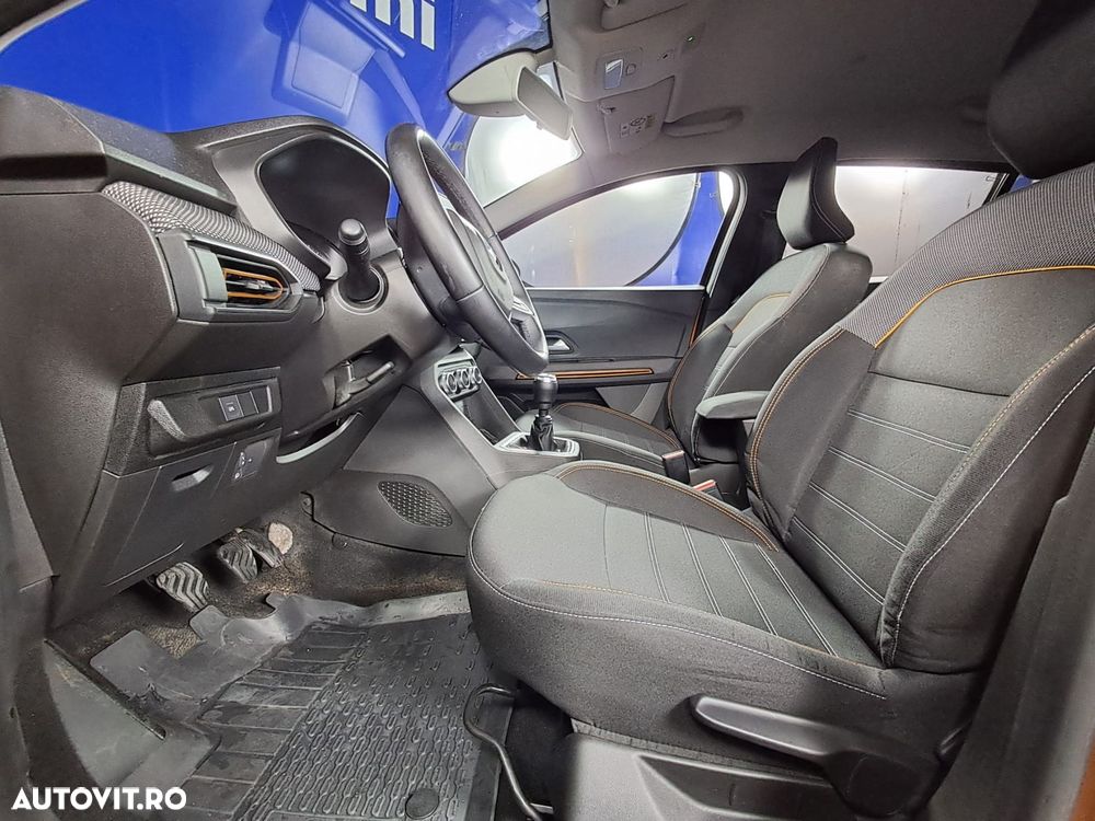 Dacia Sandero - 11