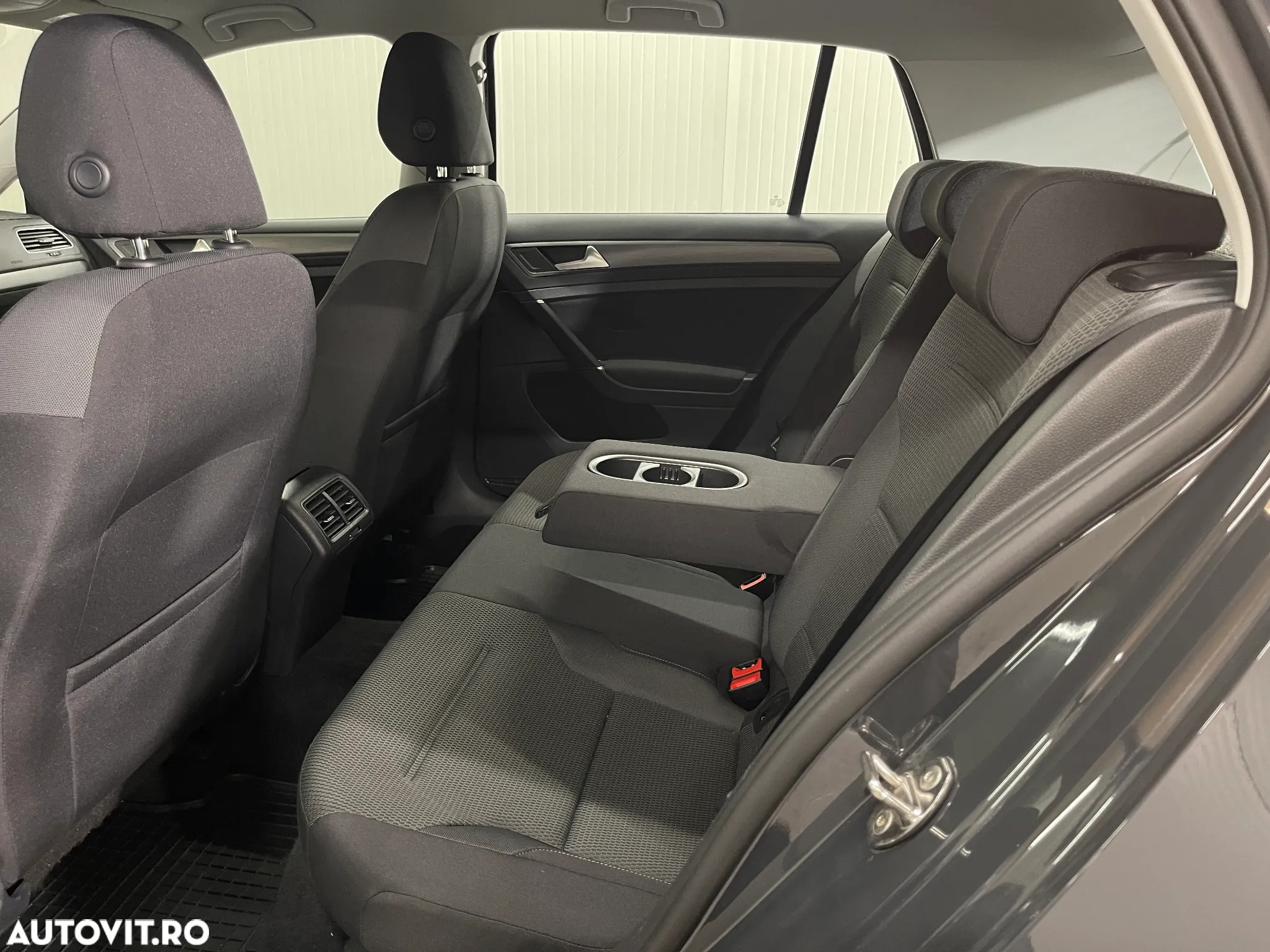 Volkswagen Golf 1.0 TSI Comfortline - 11