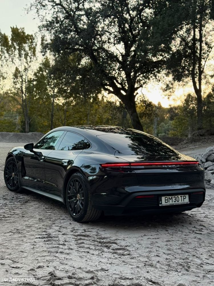 Porsche Taycan - 3