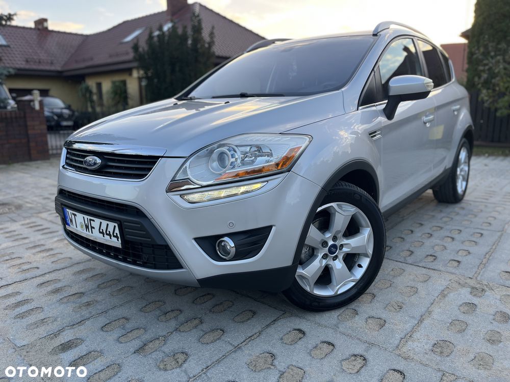Ford Kuga 2.0 TDCi 4x4 Titanium - 28