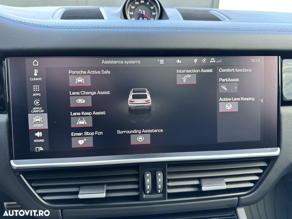 Porsche Cayenne Coupe - 9