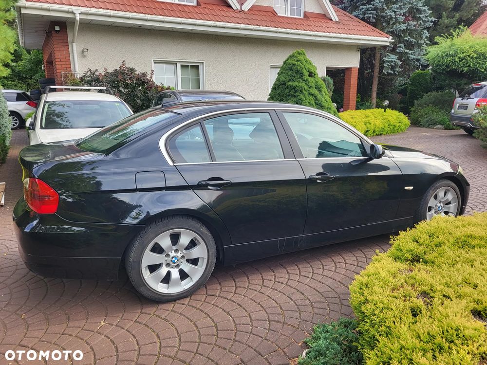 BMW Seria 3 325xi - 4