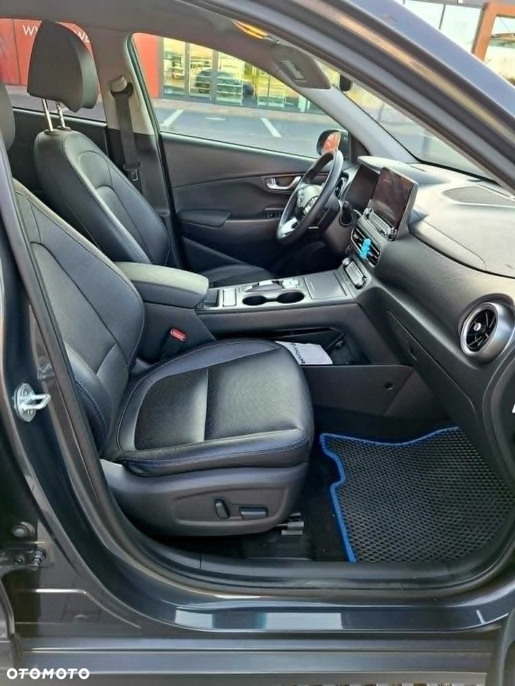 Hyundai Kona - 3