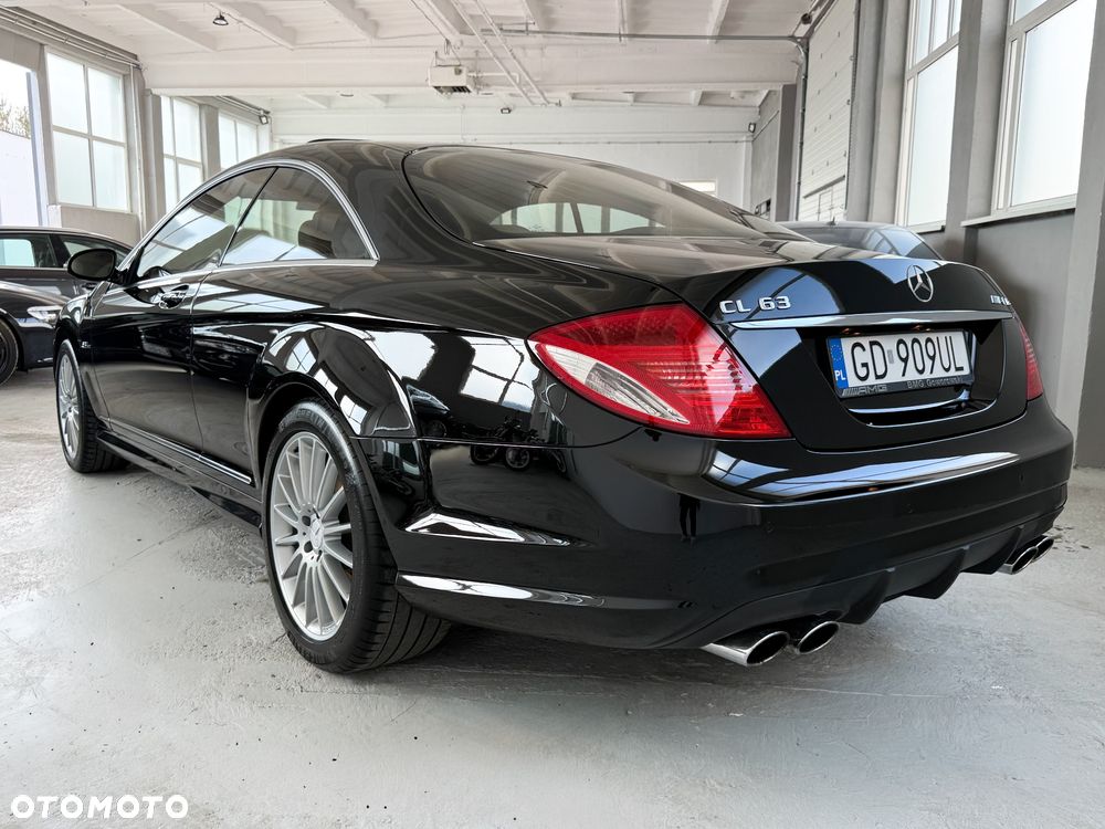 Mercedes-Benz CL 63 AMG - 10