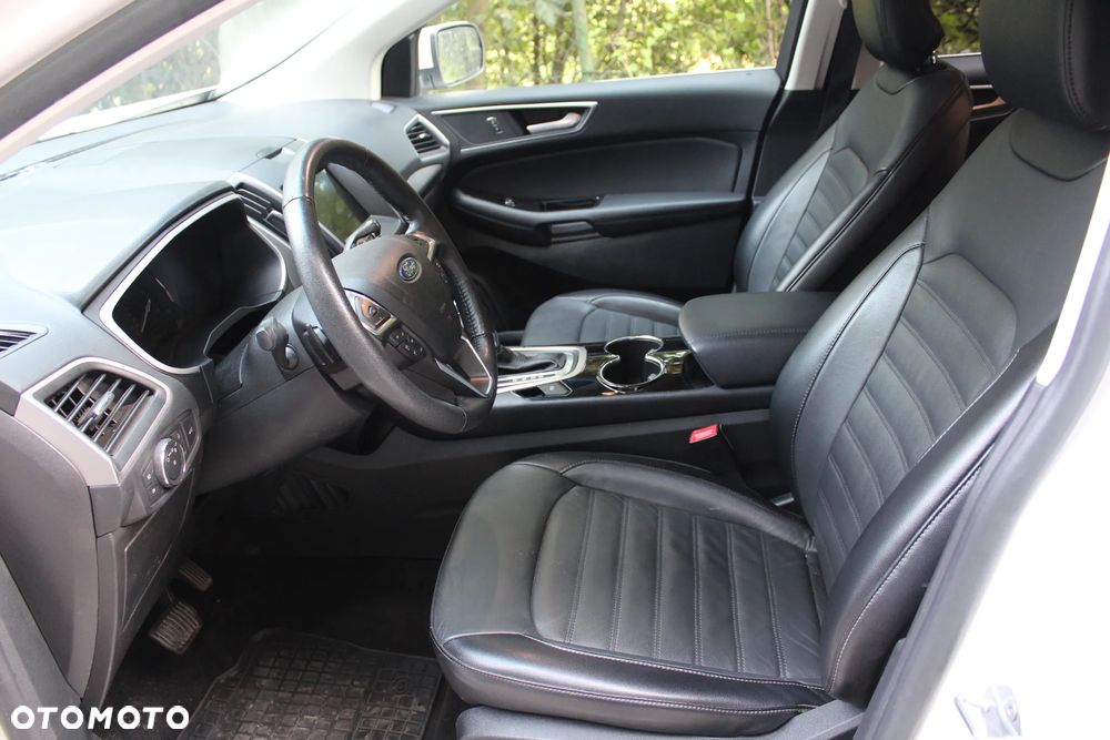 Ford Edge - 23