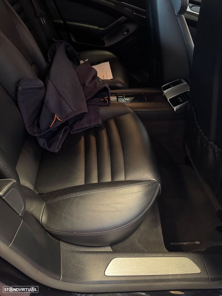 Porsche Panamera 3.0 V6 - 13