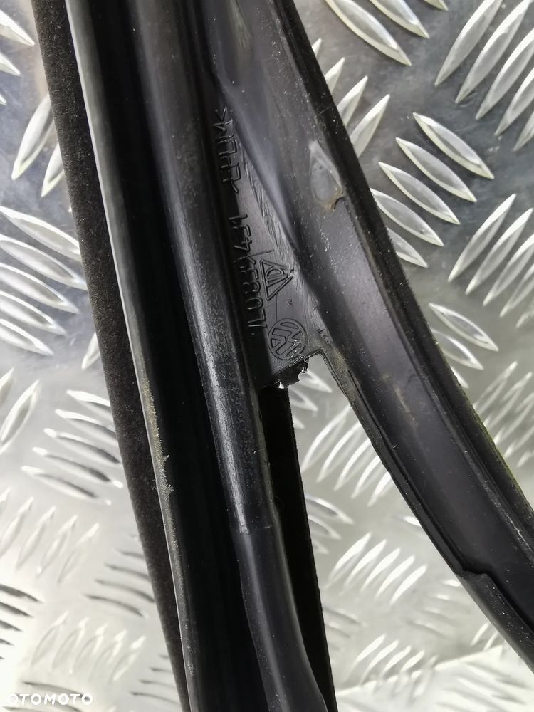 VW TOUAREG 7L 03-09R USZCZELKA DRZWI SZYBY LEWY TYL 7L0839431 - 5