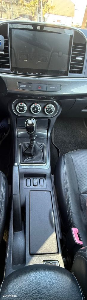 Mitsubishi Lancer 2.0 DI-D Intense - 27