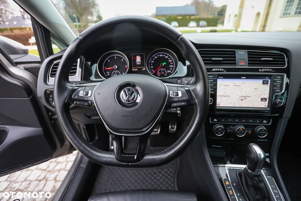 Volkswagen Golf 2.0 TDI BlueMotion Technology DSG Allstar - 7