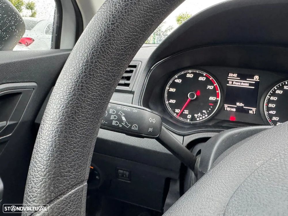 SEAT Ibiza 1.0 Reference - 33