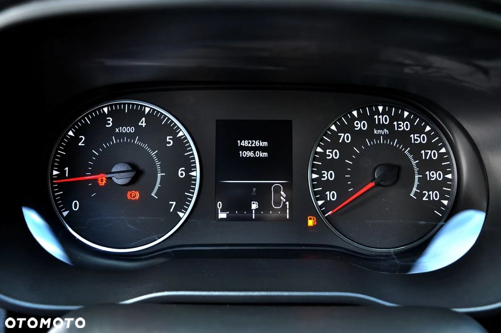 Dacia Duster 1.6 SCe Prestige - 37