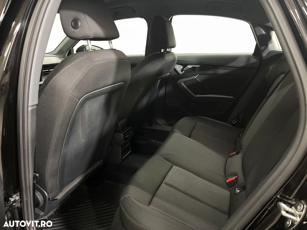 Audi A3 2.0 35 TDI S tronic Advanced - 12