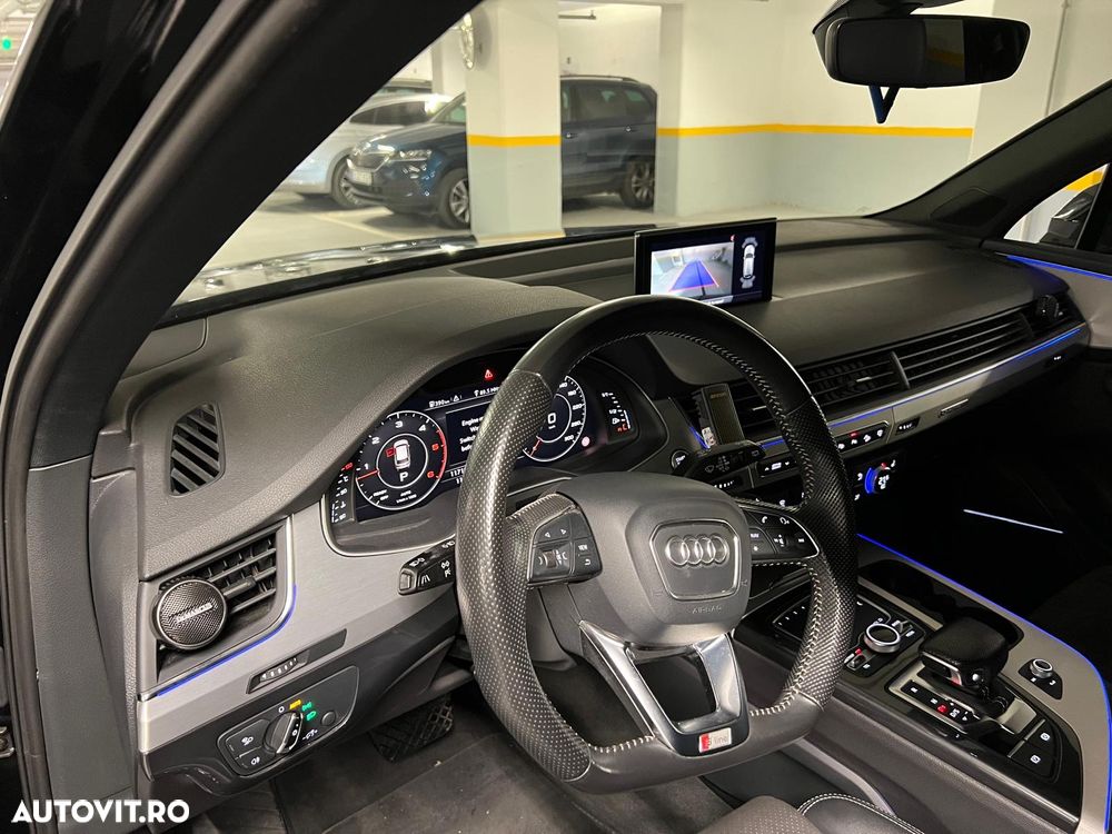 Audi Q7 - 8
