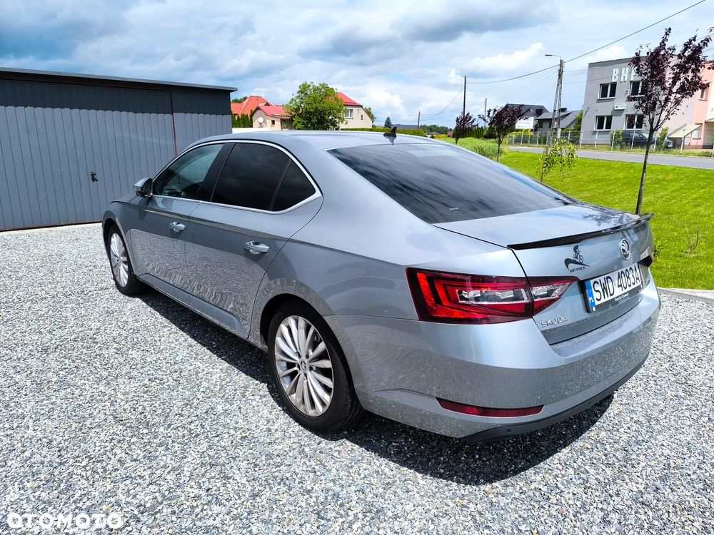 Skoda Superb 1.4 TSI ACT Ambition - 3