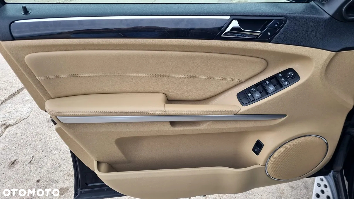 Mercedes-Benz GL 350 CDI - 11