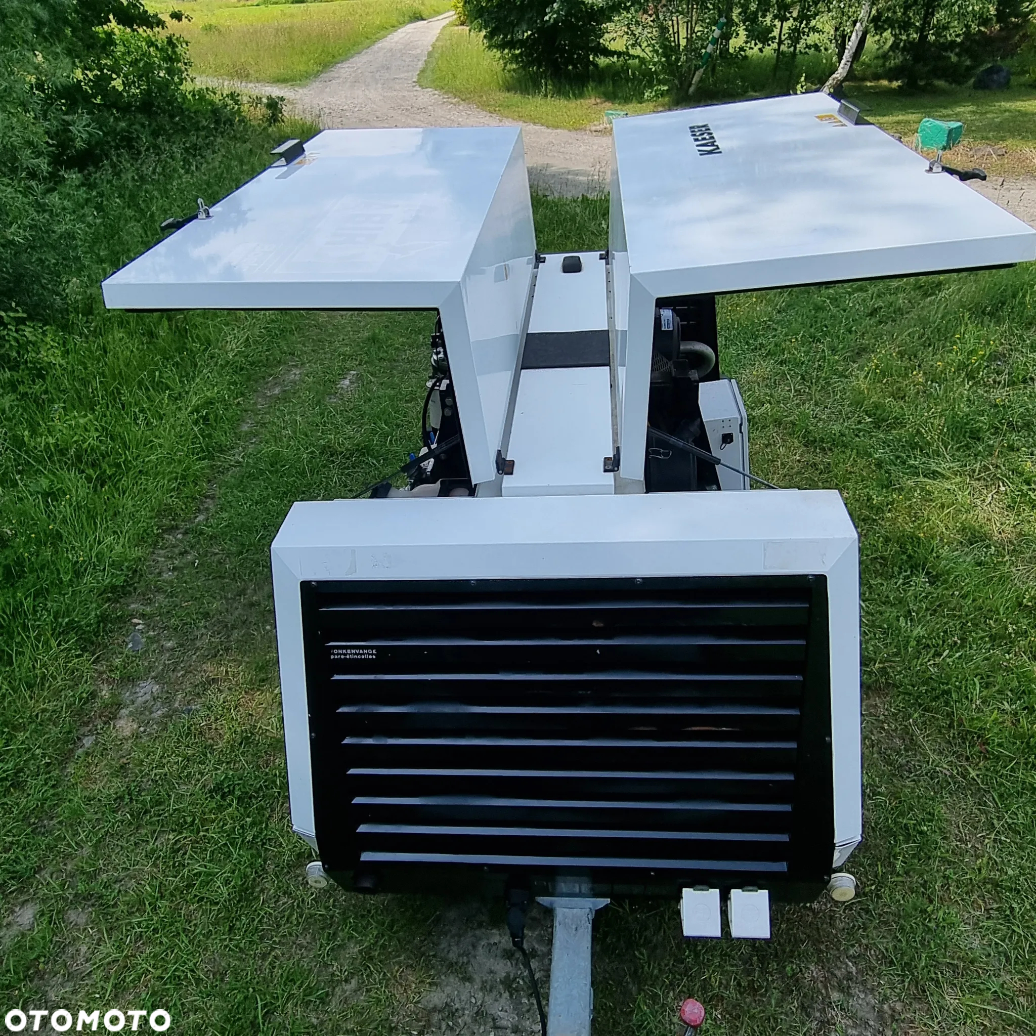 Inny Kompresor KAESER M82 jak Nowy z salonu 2019r z Norwegii 8,5m3 Kubota V3307 - 32