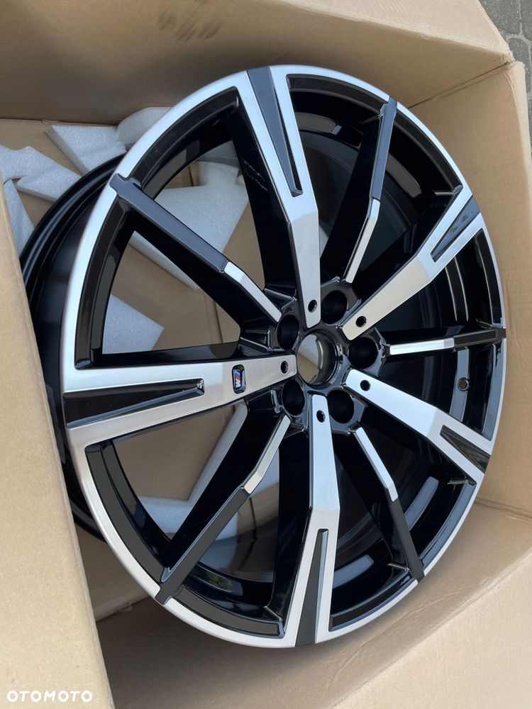 felga nowa oryginalna bmw m-pakiet g60 i5 8.5x20 is28 5a324e6 - 2