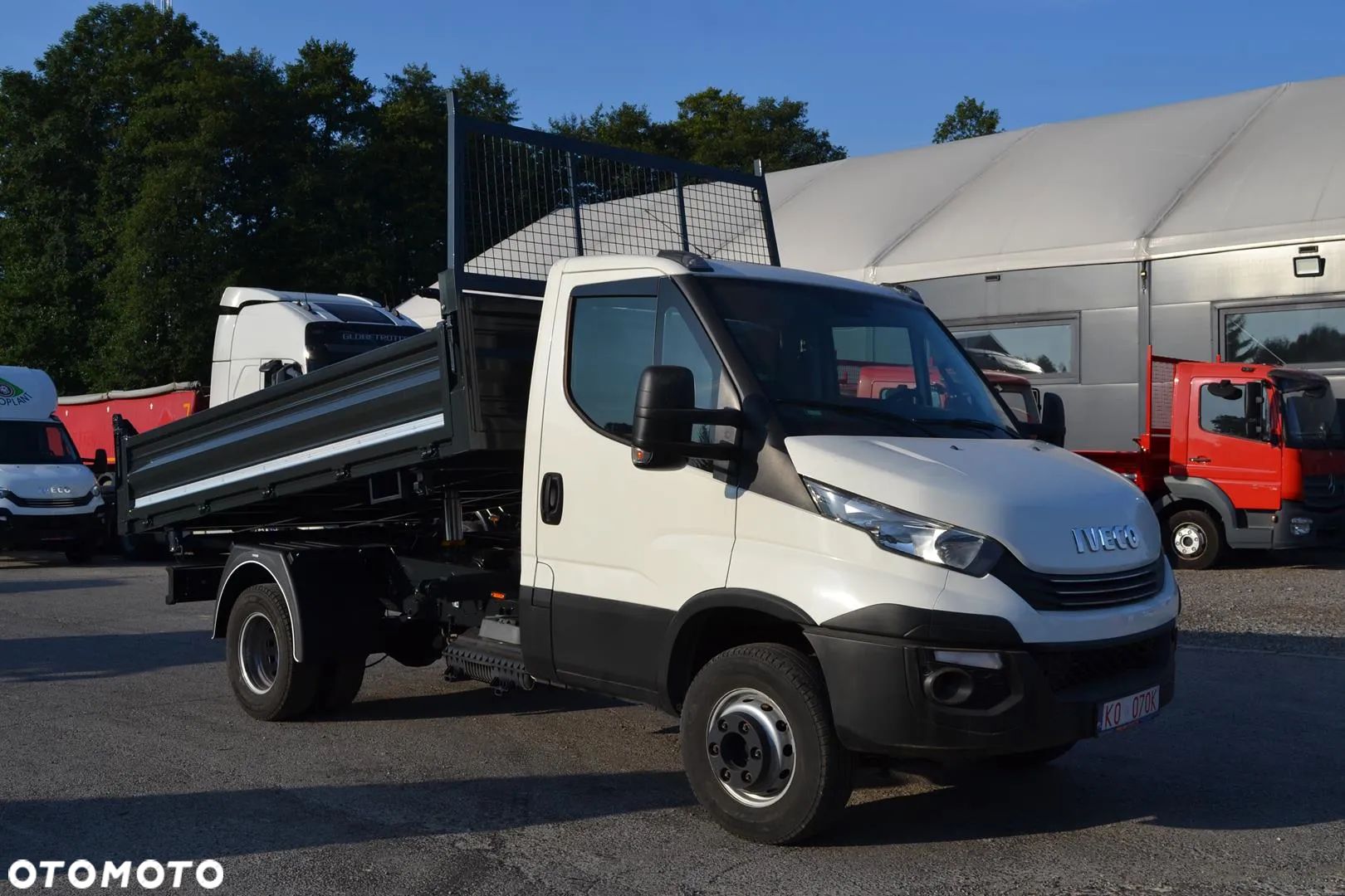 Iveco DAILY 72-180 70-210 72C Nowy 3-stronny WYWROT Kiper WYWROTKA BLOKADA MOSTU 65C 50C 35C - 1