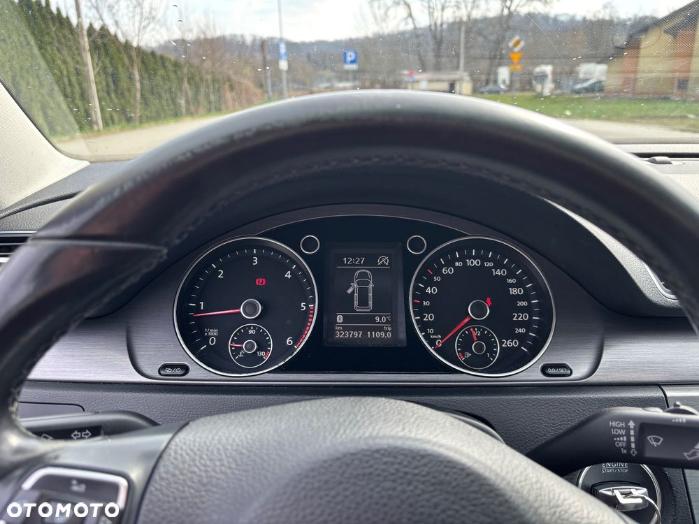 Volkswagen Passat 1.6 TDI BlueMotion - 6