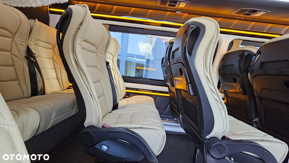 Mercedes-Benz Sprinter 519 - 18