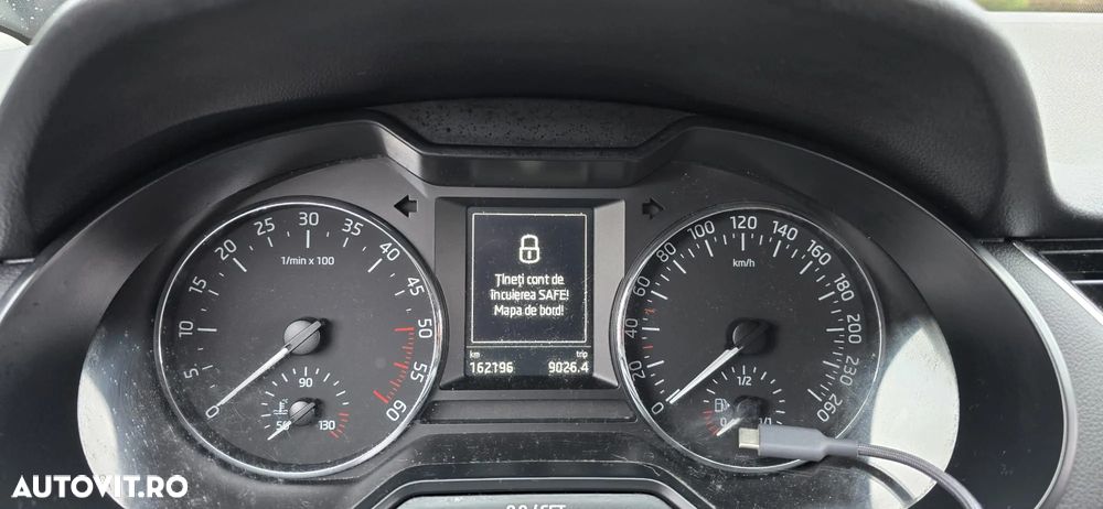 Skoda Octavia 2.0 TDI 4X4 STYLE - 12