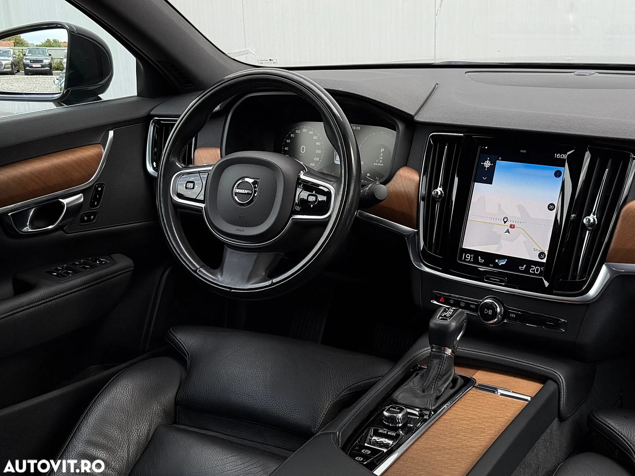 Volvo S90 D4 Geartronic Inscription - 17