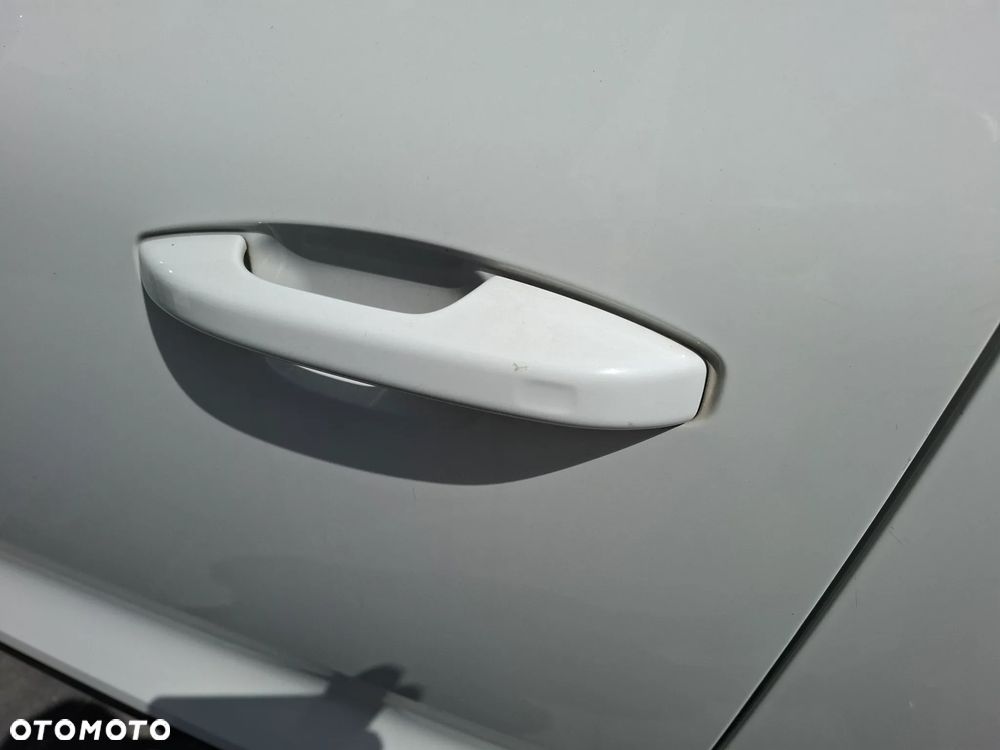 Volvo XC 40 - 12