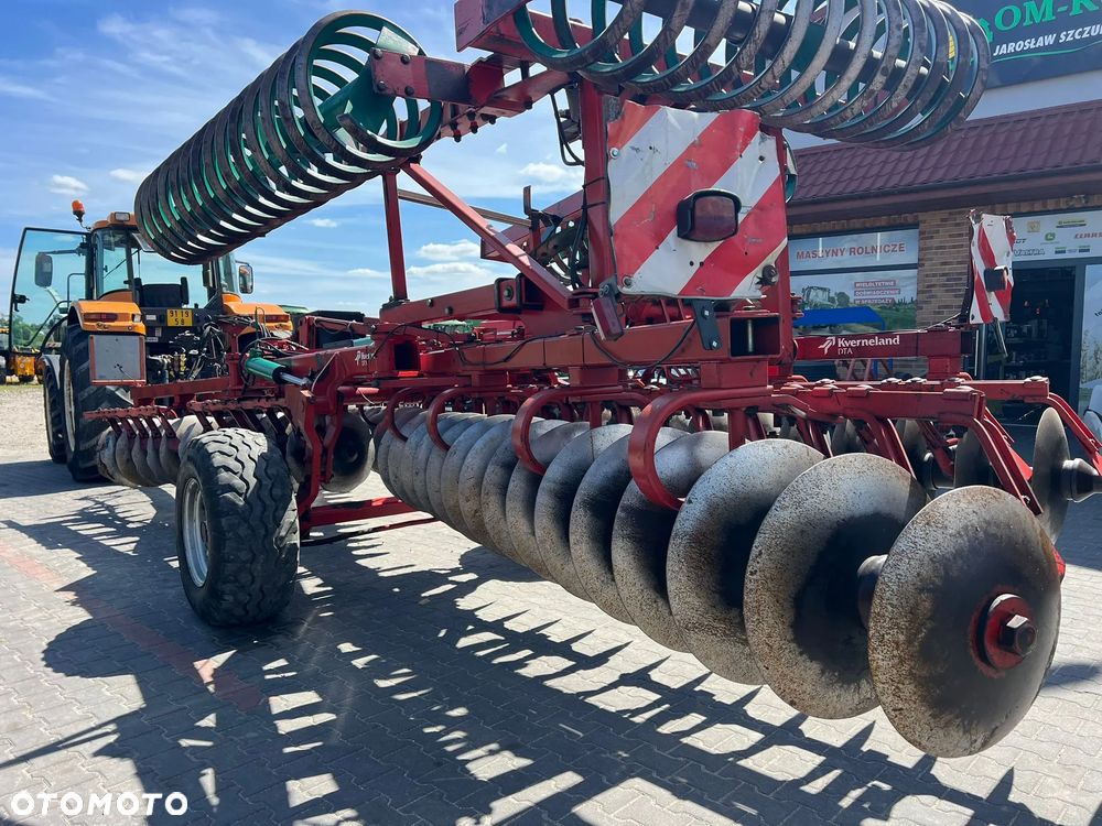 Kverneland DTA KUHN BRONA TALERZOWA 6 M - 11
