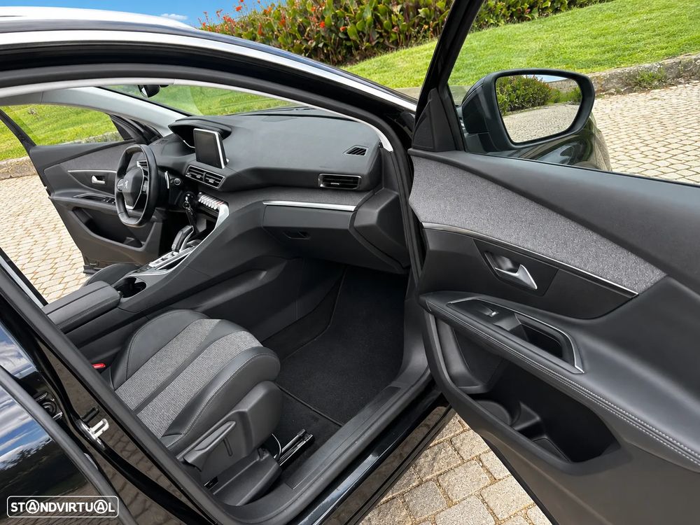 Peugeot 5008 1.5 BlueHDi Allure EAT8 - 10
