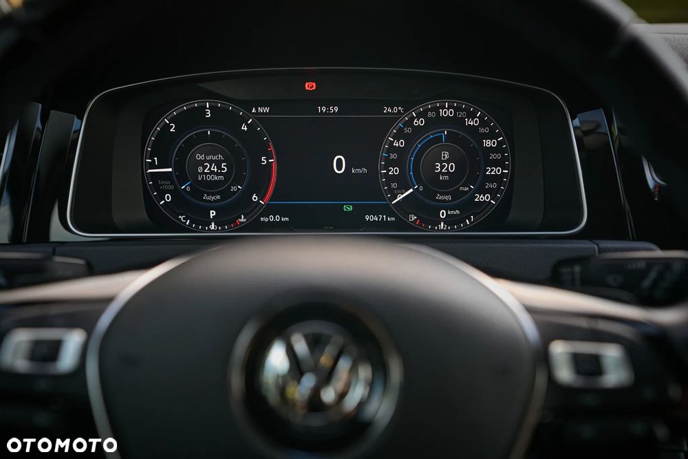 Volkswagen Golf 2.0 TDI BMT Highline DSG - 29