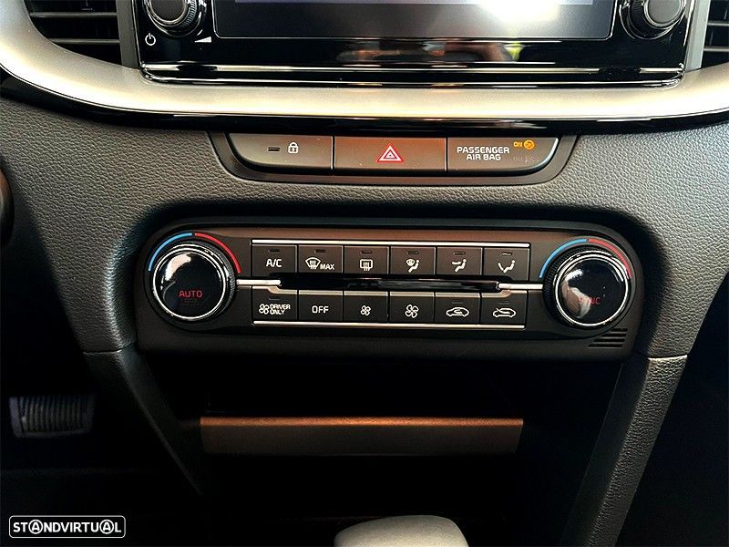 Kia XCeed 1.5 T-GDI Tech 7DCT - 16