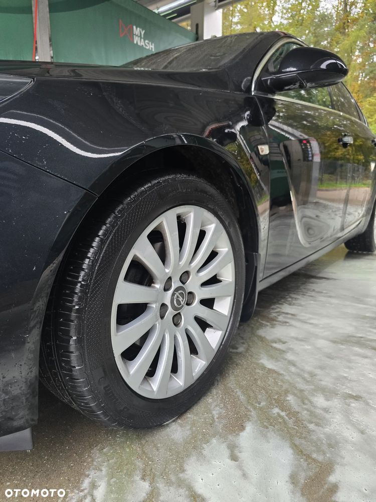 Opel Insignia - 17