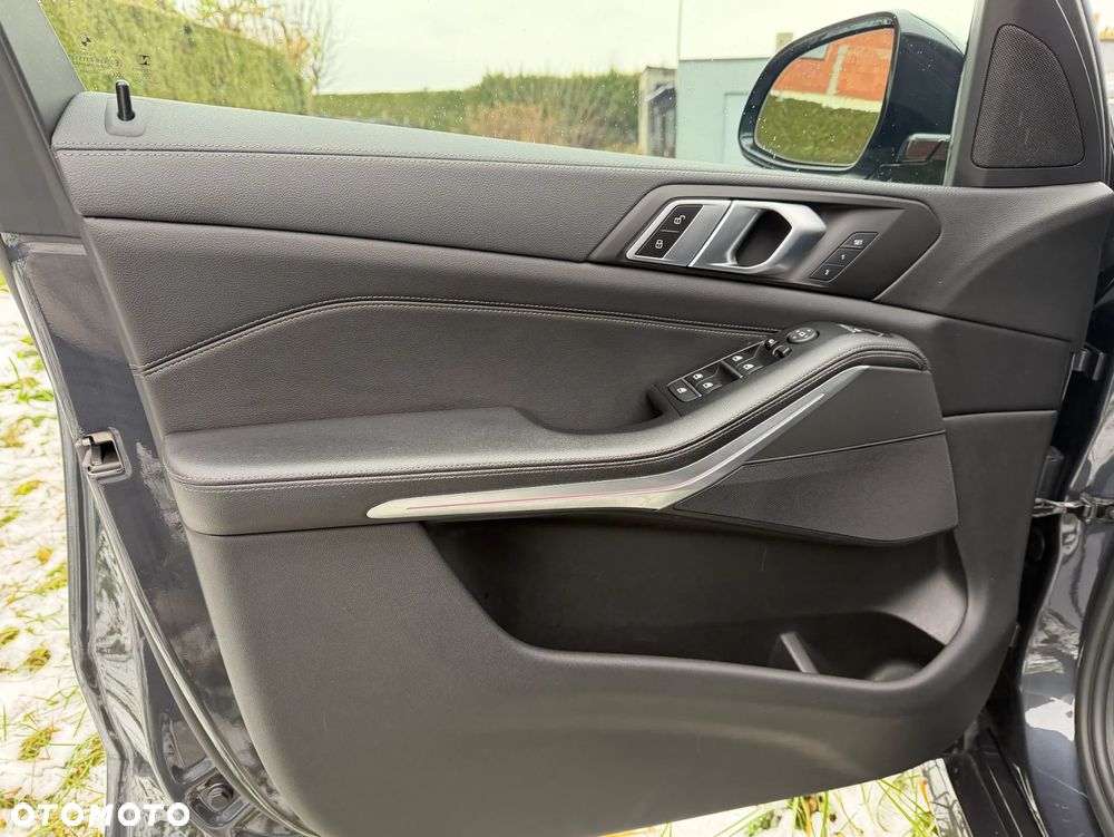 BMW X5 xDrive25d - 22