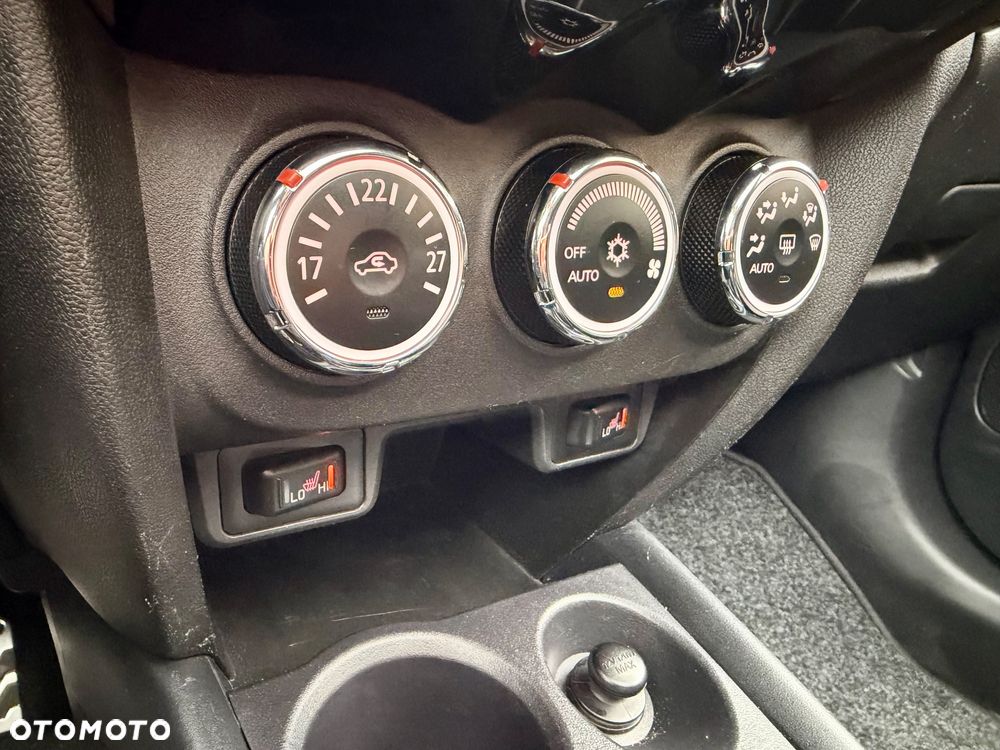 Mitsubishi ASX 1.6 2WD Intense - 27