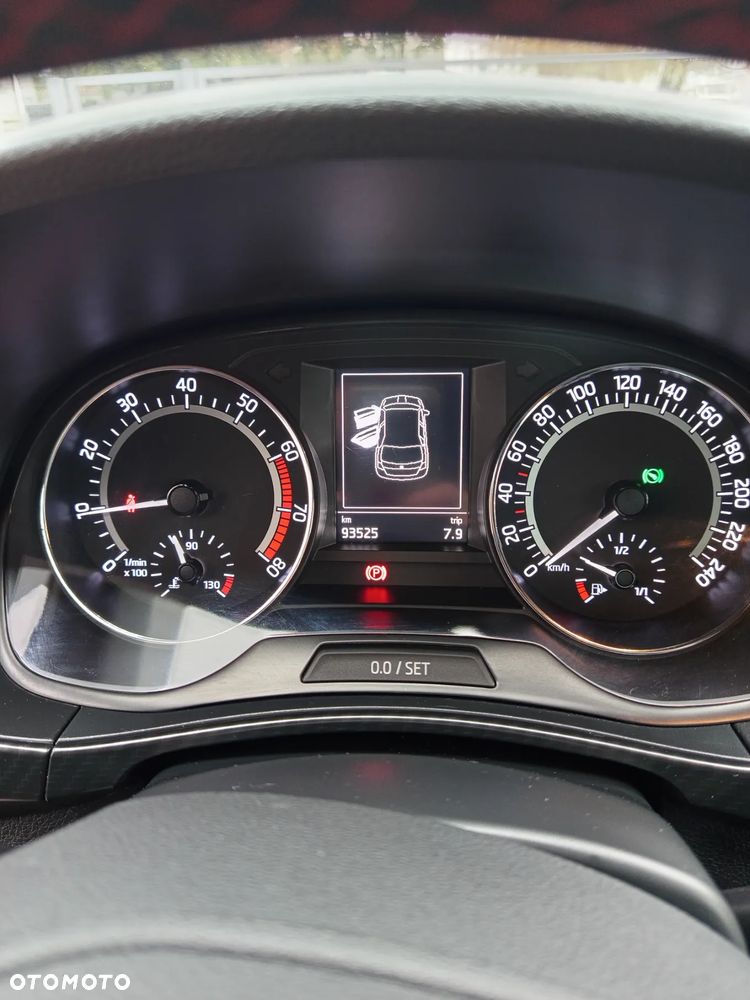 Skoda Fabia 1.0 TSI DSG Monte Carlo - 14