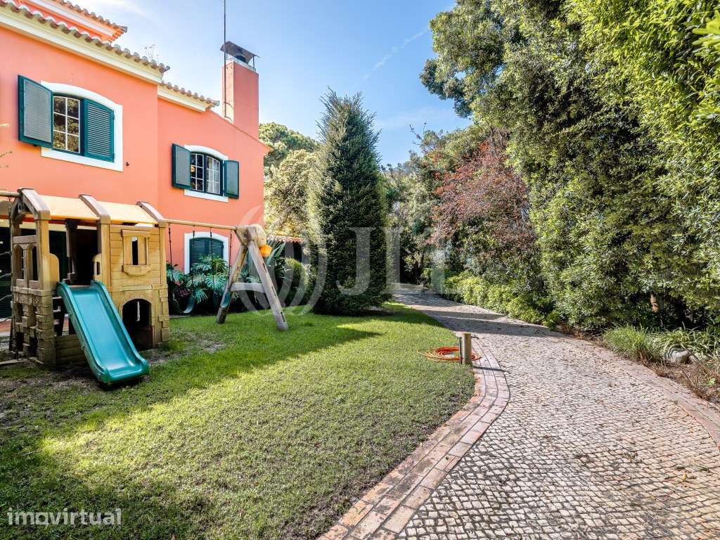 Moradia T5+1 com piscina em Birre Cascais - Grande imagem: 3/26
