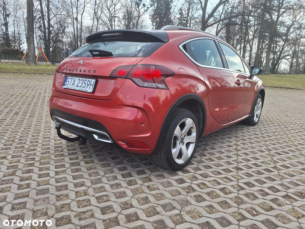 Citroën DS4 1.6 e-HDi SoChic MCP - 6