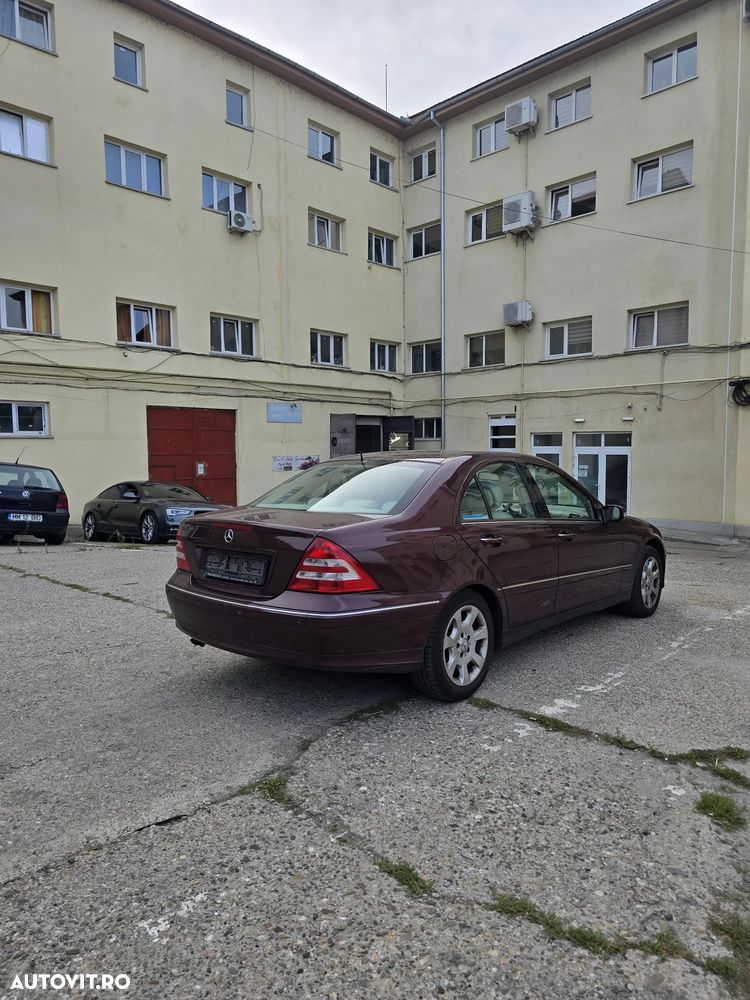 Mercedes-Benz C 220 CDI Automatik Elegance - 10
