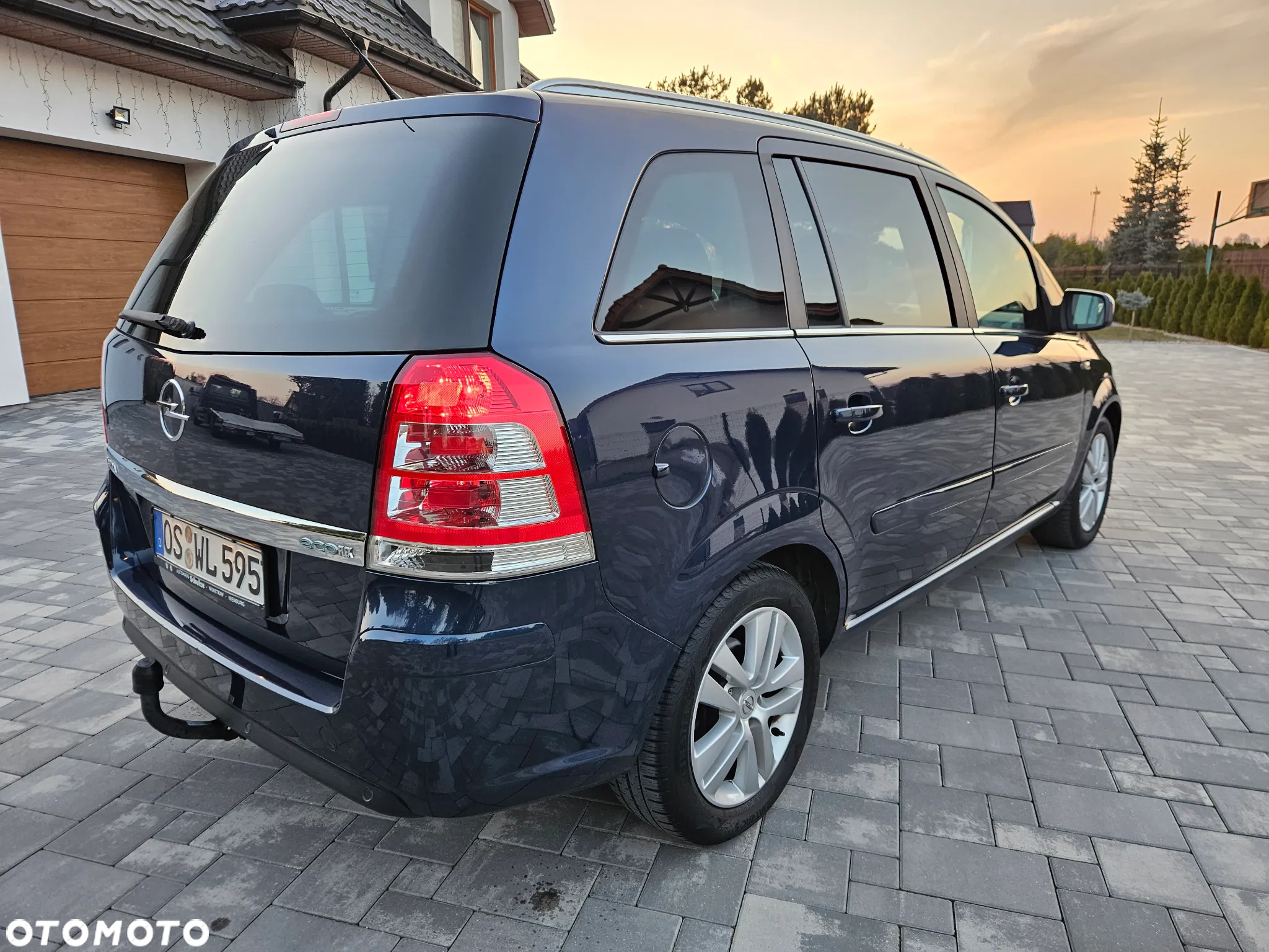 Opel Zafira 1.6 Cosmo - 5