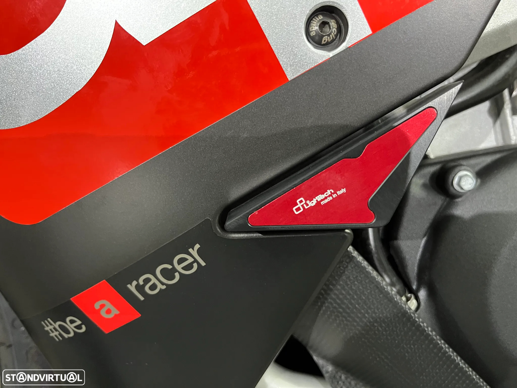 Aprilia RSV RSV4 Factory Super Pole - 24