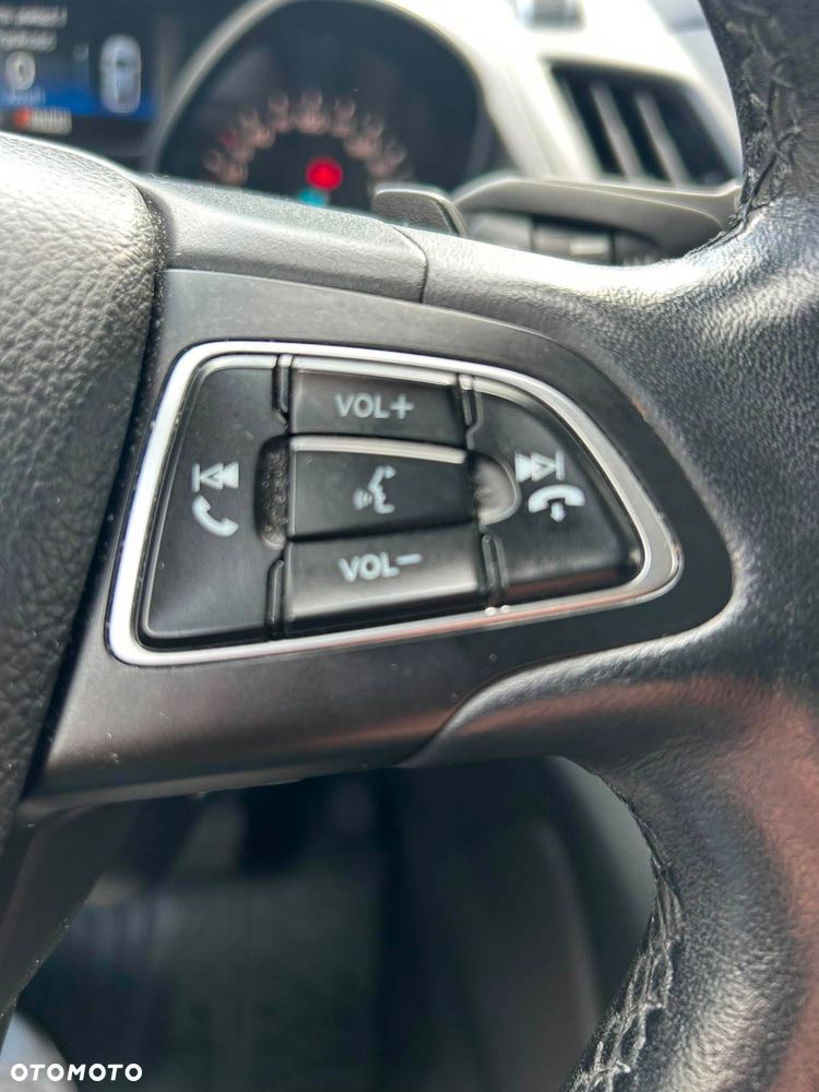 Ford Kuga 2.0 TDCi AWD Titanium - 21
