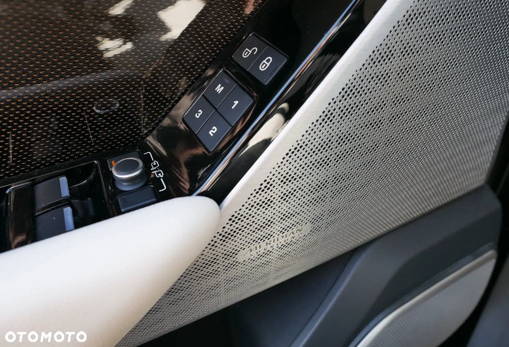 Land Rover Range Rover Velar 2.0 R-Dynamic HSE - 11