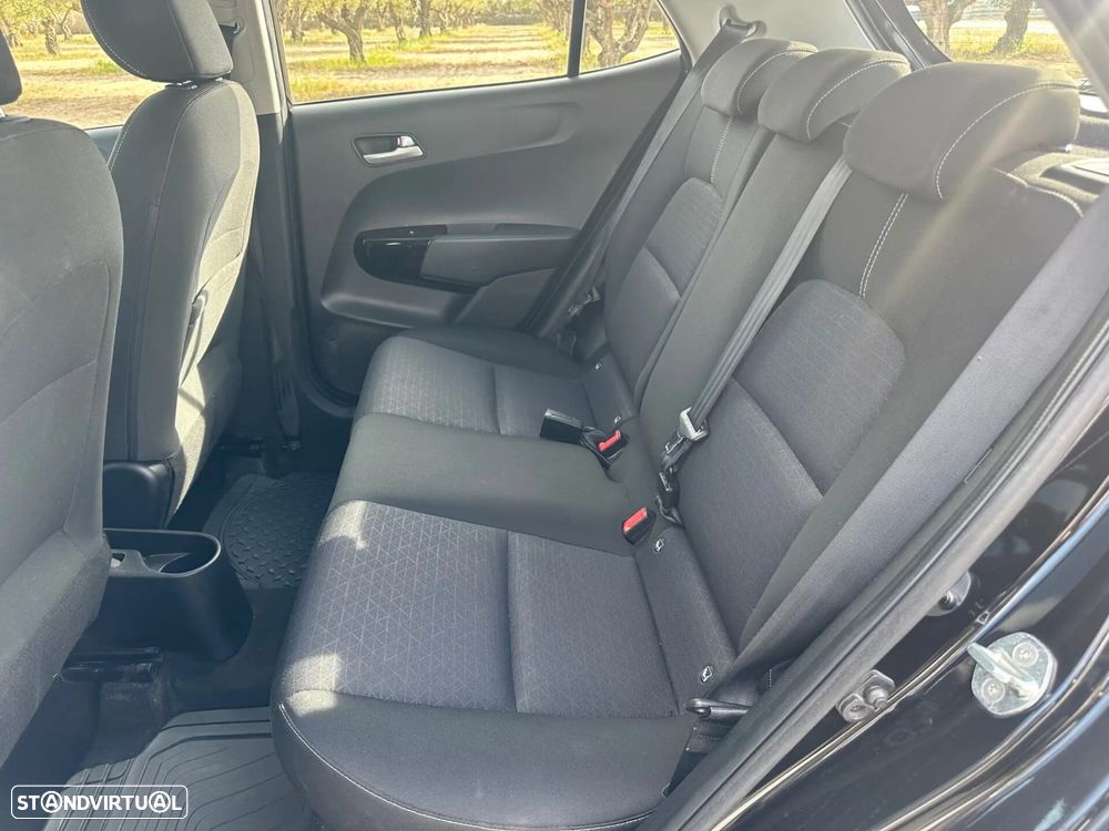 Kia Picanto - 16