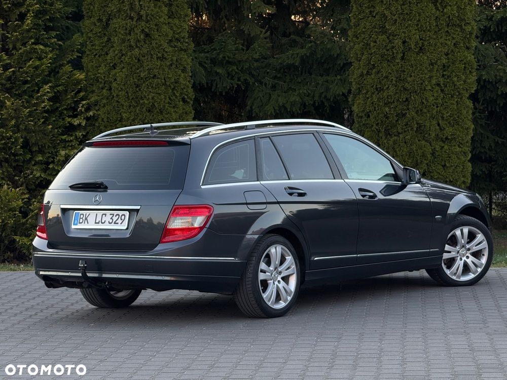 Mercedes-Benz Klasa C 180 BlueEFFICIENCY Avantgarde - 3