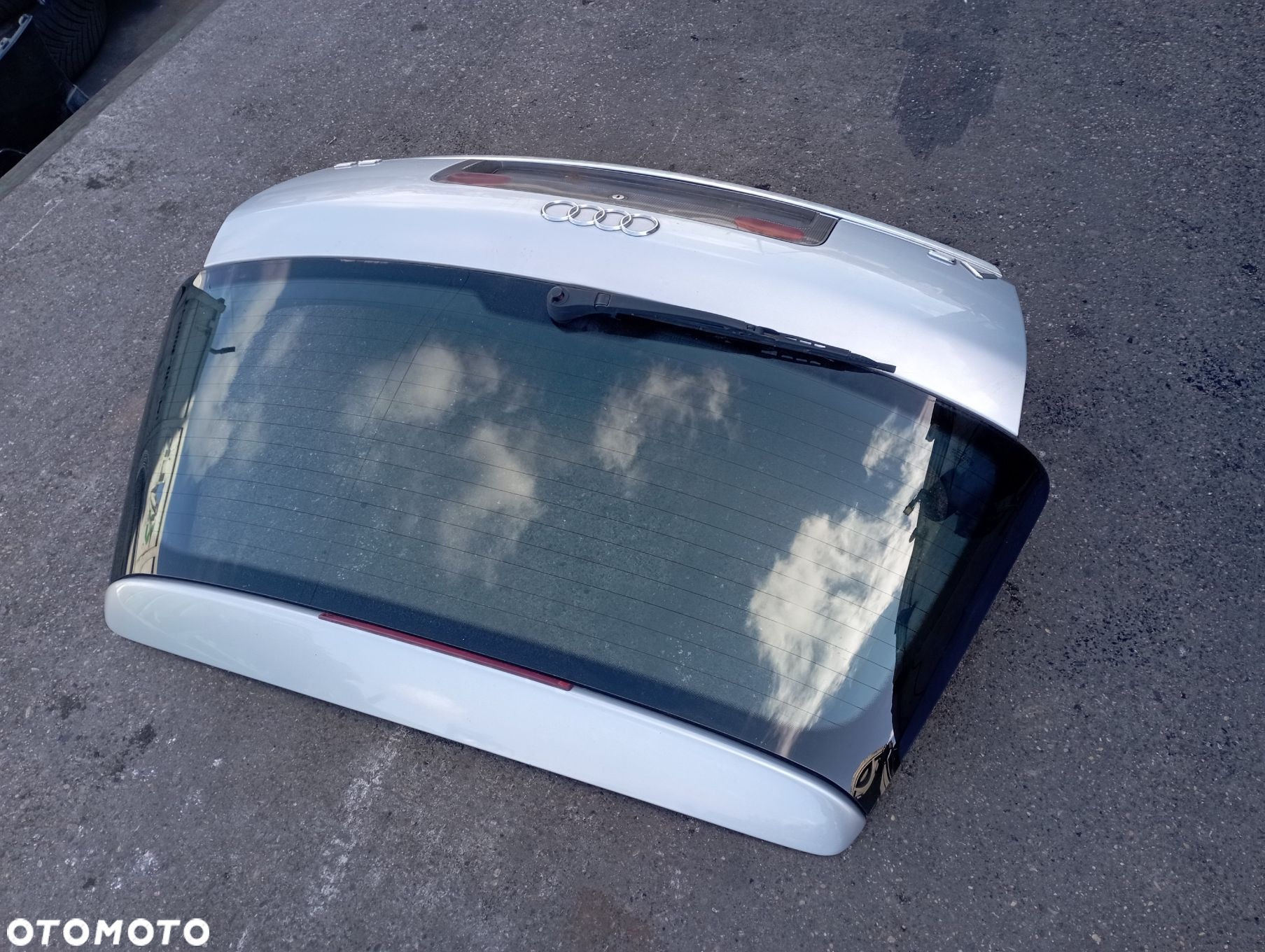 KLAPA BAGAŻNIKA KOMBI

 AUDI
 A6 C5 LY7M - 5